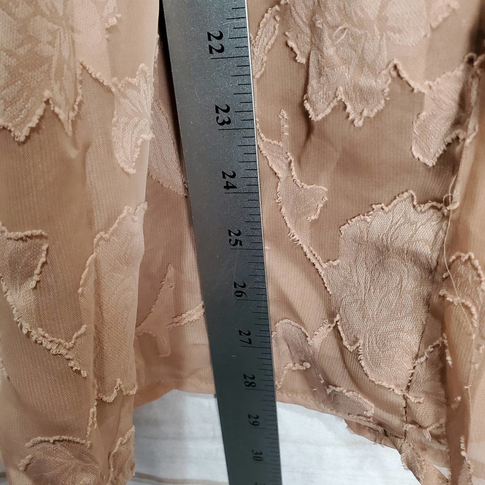 Floral Blouse Womens Size XL Tan Boxy Layered Babydoll Burnout Bell Sleeve - Picture 8 of 10